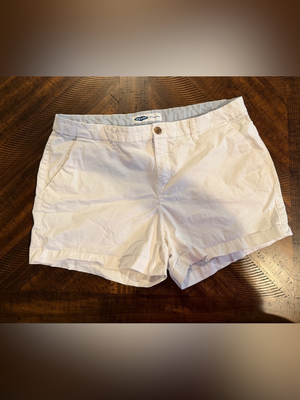 Old Navy White Women’s Chino Shorts